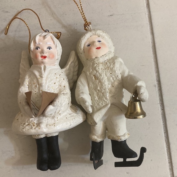 Vintage Victorian set of two Carolers ornaments - Picture 2 of 5